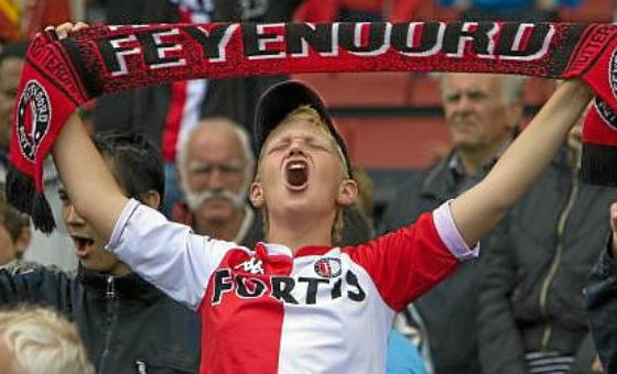 Los 800 del Feyenoord preparan su 'incursión'