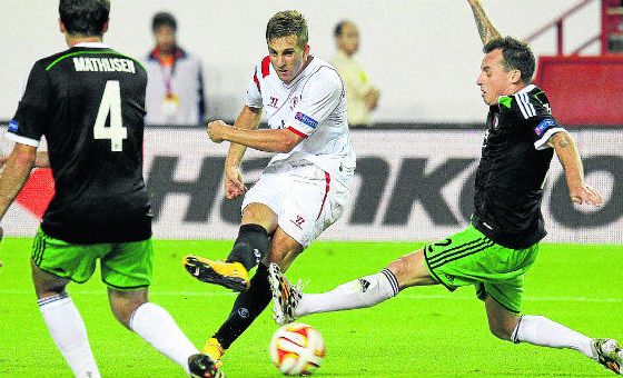 Gran estreno de Deulofeu en Nervión