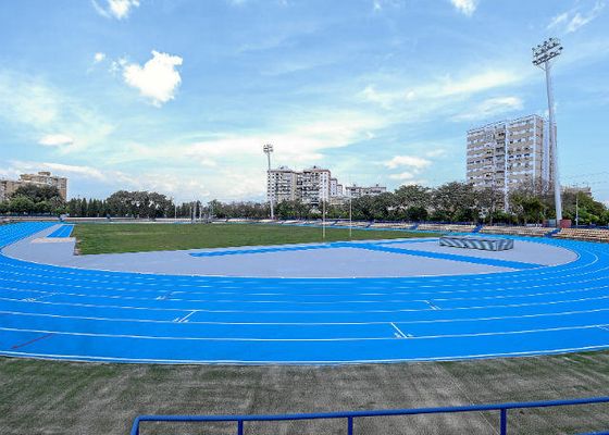 La nueva pista de atletismo de San Pablo acoge el Campeonato de España sub 23