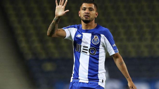 Desvelan la oferta que el Sevilla hará para convencer a Corona