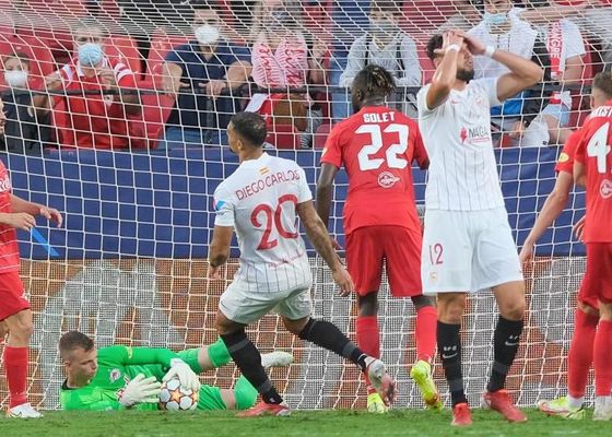 El RB Salzburgo acusa al Sevilla de jugar con ventaja