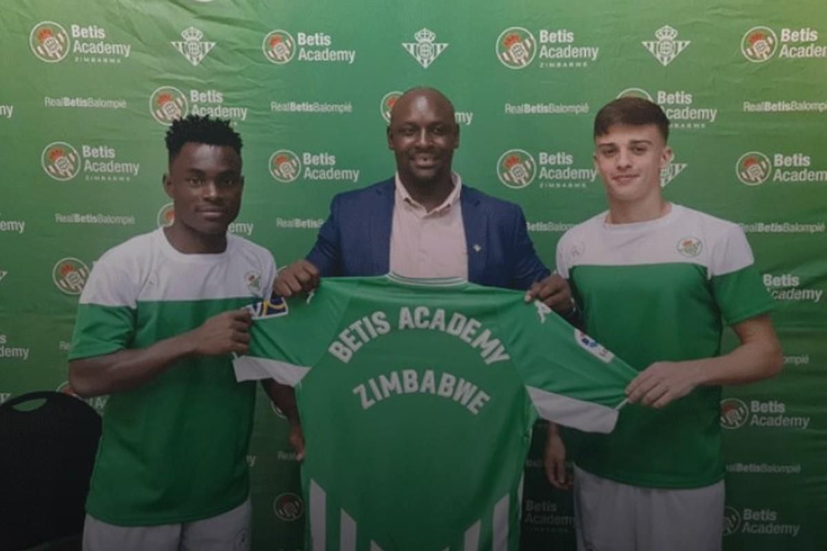 El Betis ficha a un joven talento brasileño, Bernardo Ribeiro: "Juego más que Neymar"