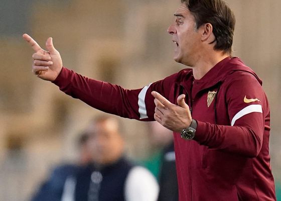 Lopetegui, "contento" por el pase y "muy preocupado" por las lesiones, detalla el parte médico del Sevilla