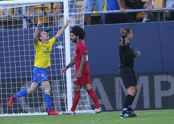Álex Fernández, 'fichado' por los béticos