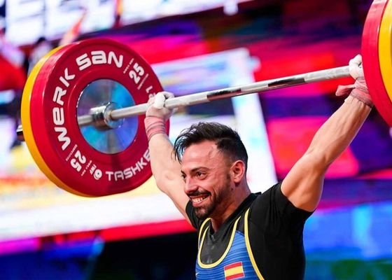 Doble récord nacional y cuarto puesto mundial para el sevillano Brachi