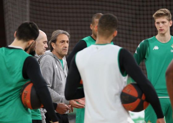 Más malas noticias para Casimiro: dos bajas importantes para el Betis