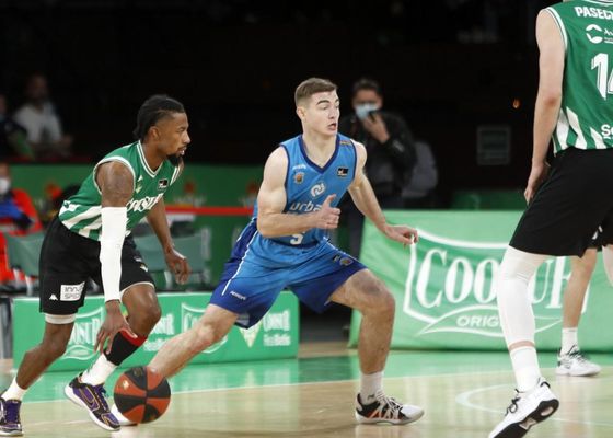 Real Betis 99-83 Fuenlabrada: Coge la directa y abandona el farolillo rojo