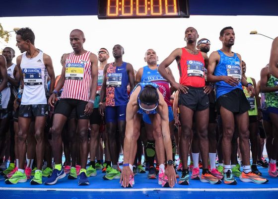82 países, 3.150 atletas foráneos... el Zurich Maratón de Sevilla bate récords