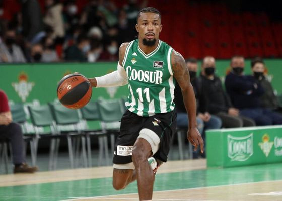 Shannon Evans, jugador del Coosur Betis, explica, en pocas palabras, por qué ningún jugador de Betis o Sevilla quiere irse