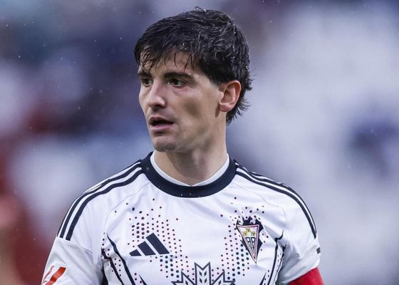 Riki Rodríguez firma con el Deportivo y reforzará el centro del campo desde verano