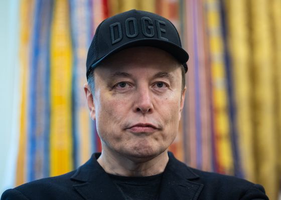 Elon Musk ya no es la persona más rica del mundo 