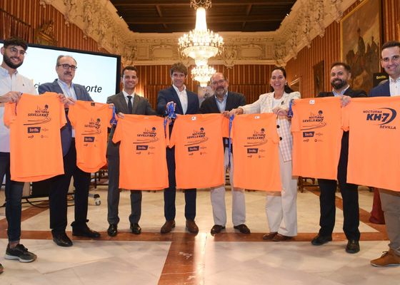La KH-7 Nocturna del Guadalquivir ya tiene nueva camiseta y medalla