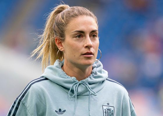 Alexia Putella se queda a gusto con Chicharito Hernández
