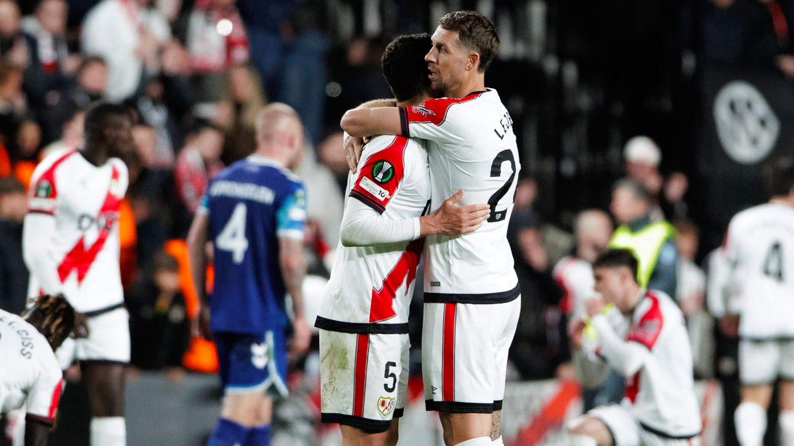 Rayo 0-1 Samsunspor: Vallecas sufre pero termina haciendo historia en la Conference League