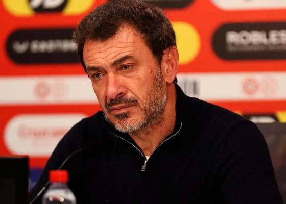 Ya es oficial: Jesús Galván se marcha del Sevilla FC después de pasar dos años al frente del filial  