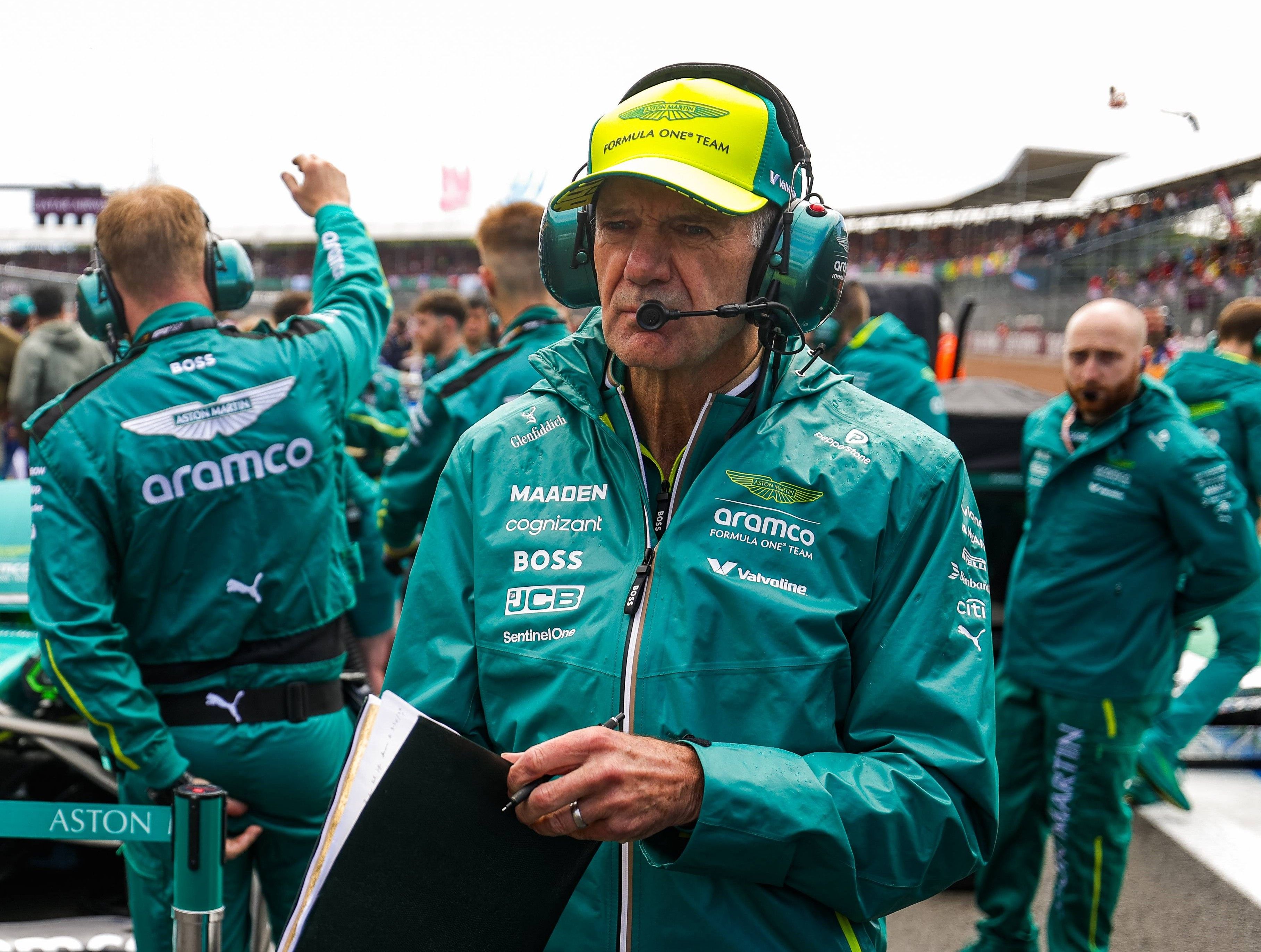 Oficial: Aston Martin confirma a Adrian Newey como jefe de equipo para 2026