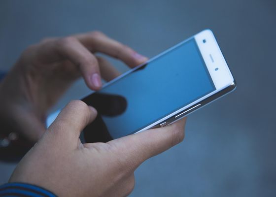 La policía alerta sobre la nueva estafa viral a través del móvil