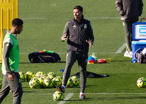 Xabi Alonso forma la convocatoria del Real Madrid para Vitoria entre bajas, regresos y cantera