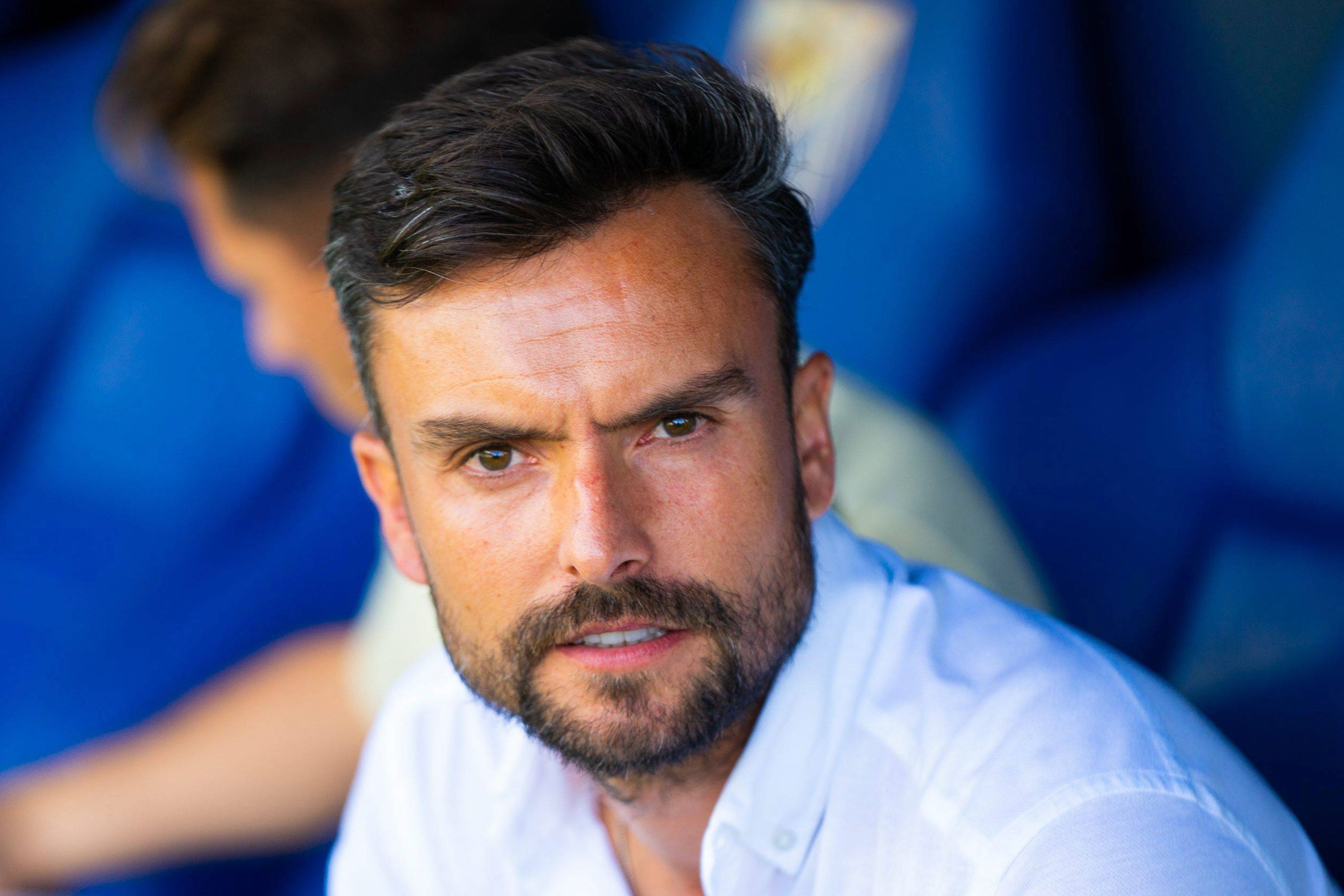 Movimientos para el fichaje de Rubén Albés
