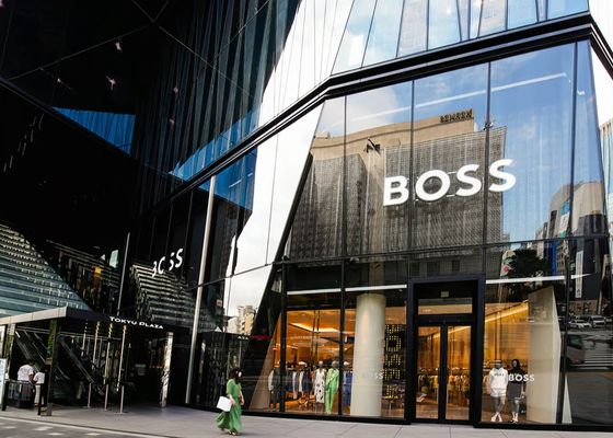 ¡Chollo en Amazon! Pack de tres camisetas de Hugo Boss por menos de la mitad de su precio