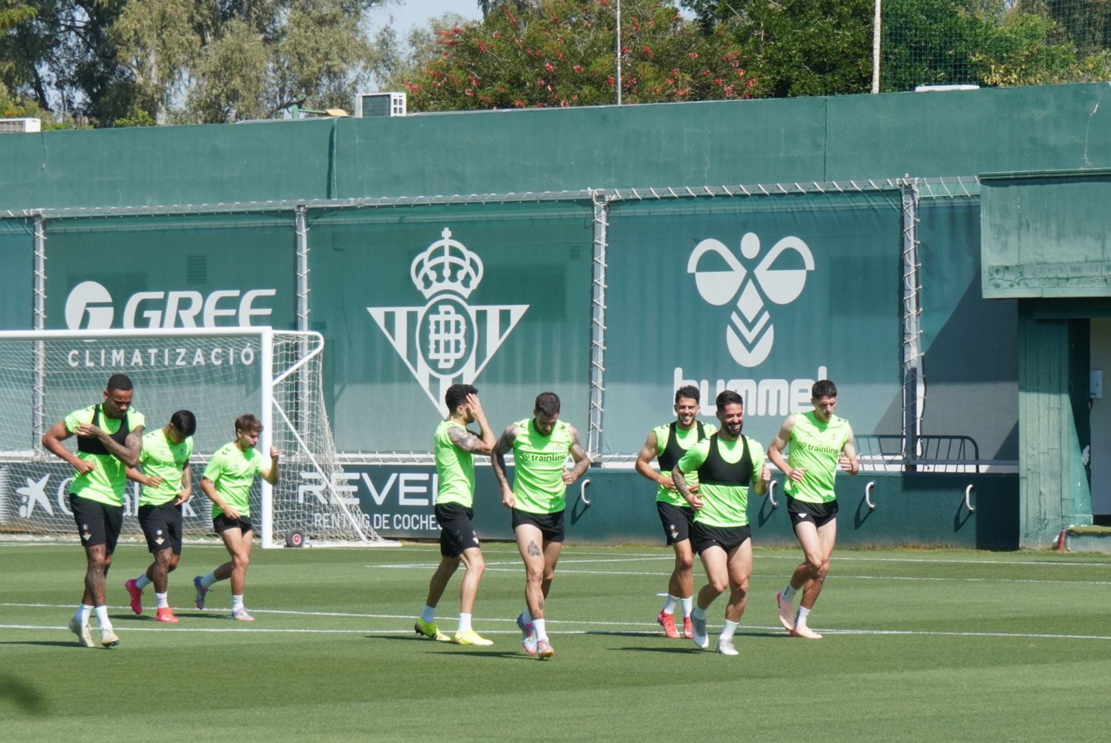 Mawuli sustituye a Johnny Cardoso en la sesión previa ante el Valencia
