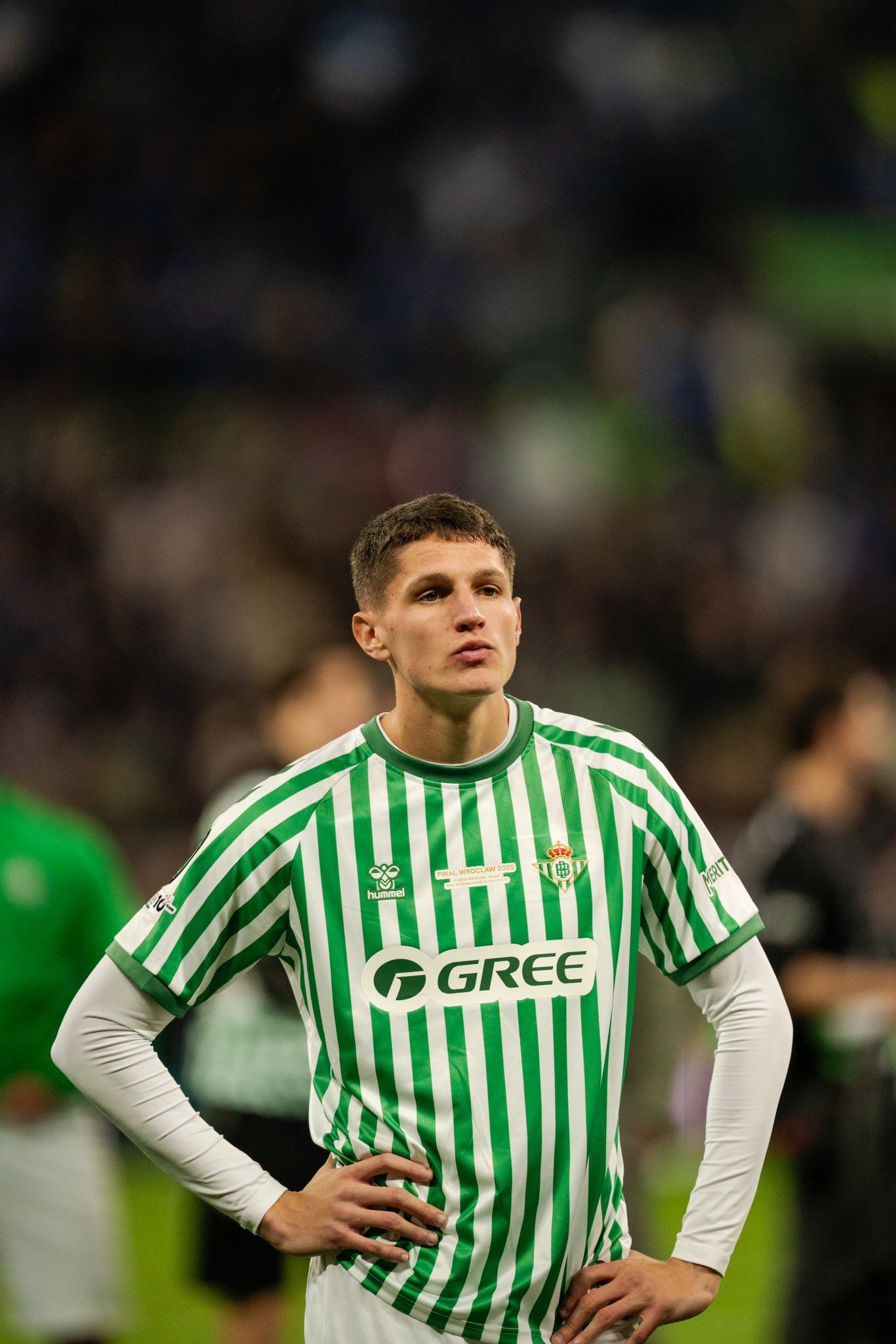 Dos campeones de Europa tocan la puerta al Betis por Altimira