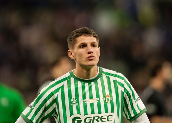 Dos campeones de Europa tocan la puerta al Betis por Altimira