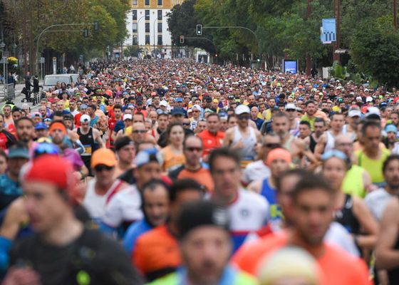 El Zurich Maratón de Sevilla abre inscripciones y agota los mil primeros dorsales para la edición 2024