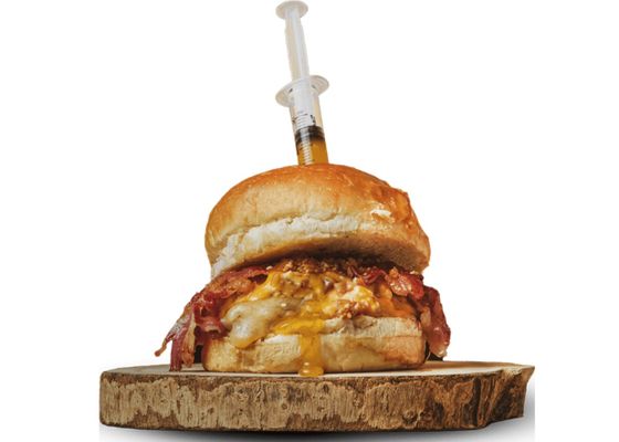 Polémica en redes por una hamburguesa sevillana con sabor a Dalsy, el jarabe de muchas infancias 