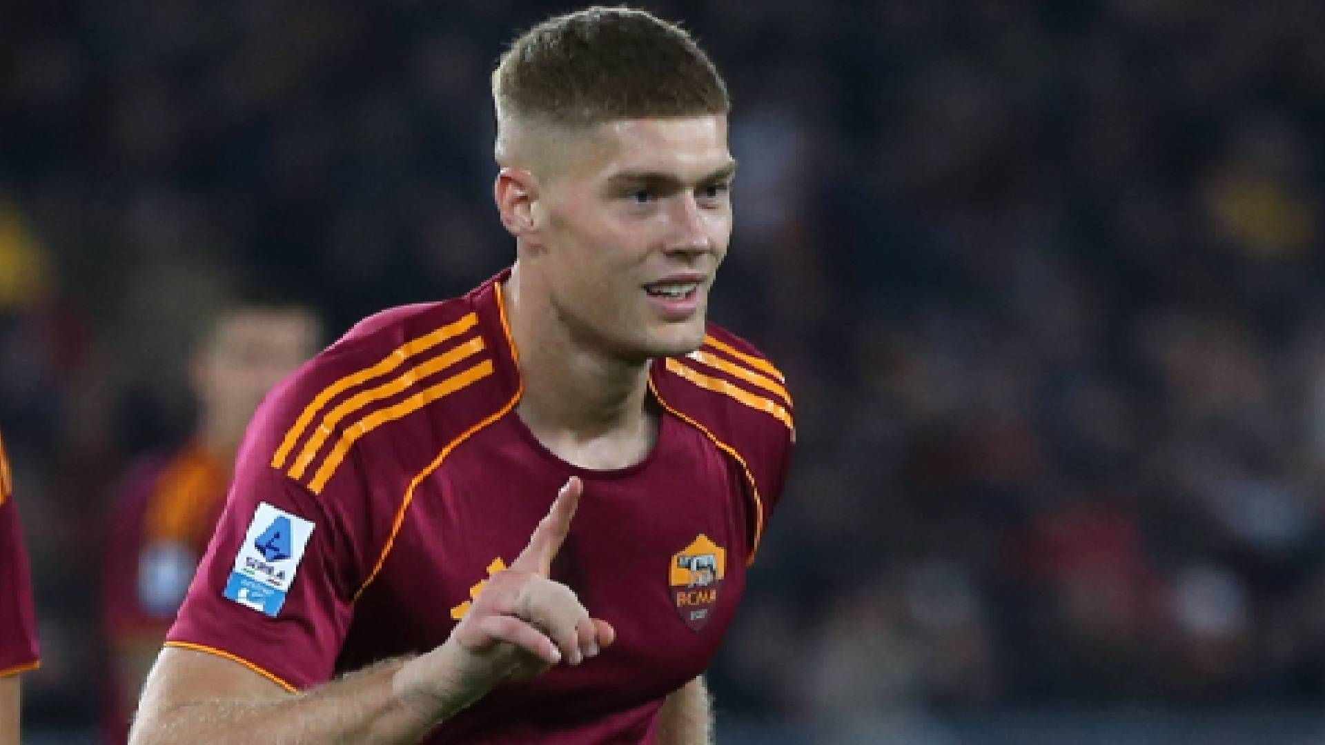 La Roma abre la puerta a la salida de Artem Dovbyk: la Premier, atenta