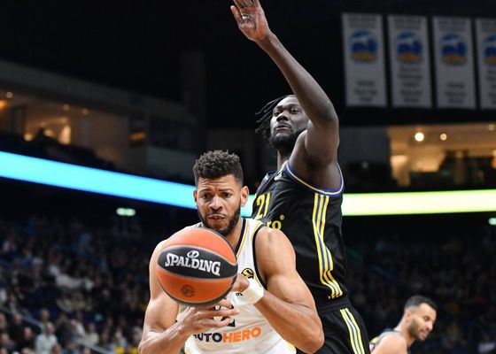 Tres movimientos en el mercado de fichajes de la ACB y nuevo techo en la Liga  