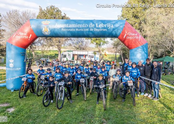 Éxito rotundo en Lebrija: más de 400 ciclistas acudieron a la cita