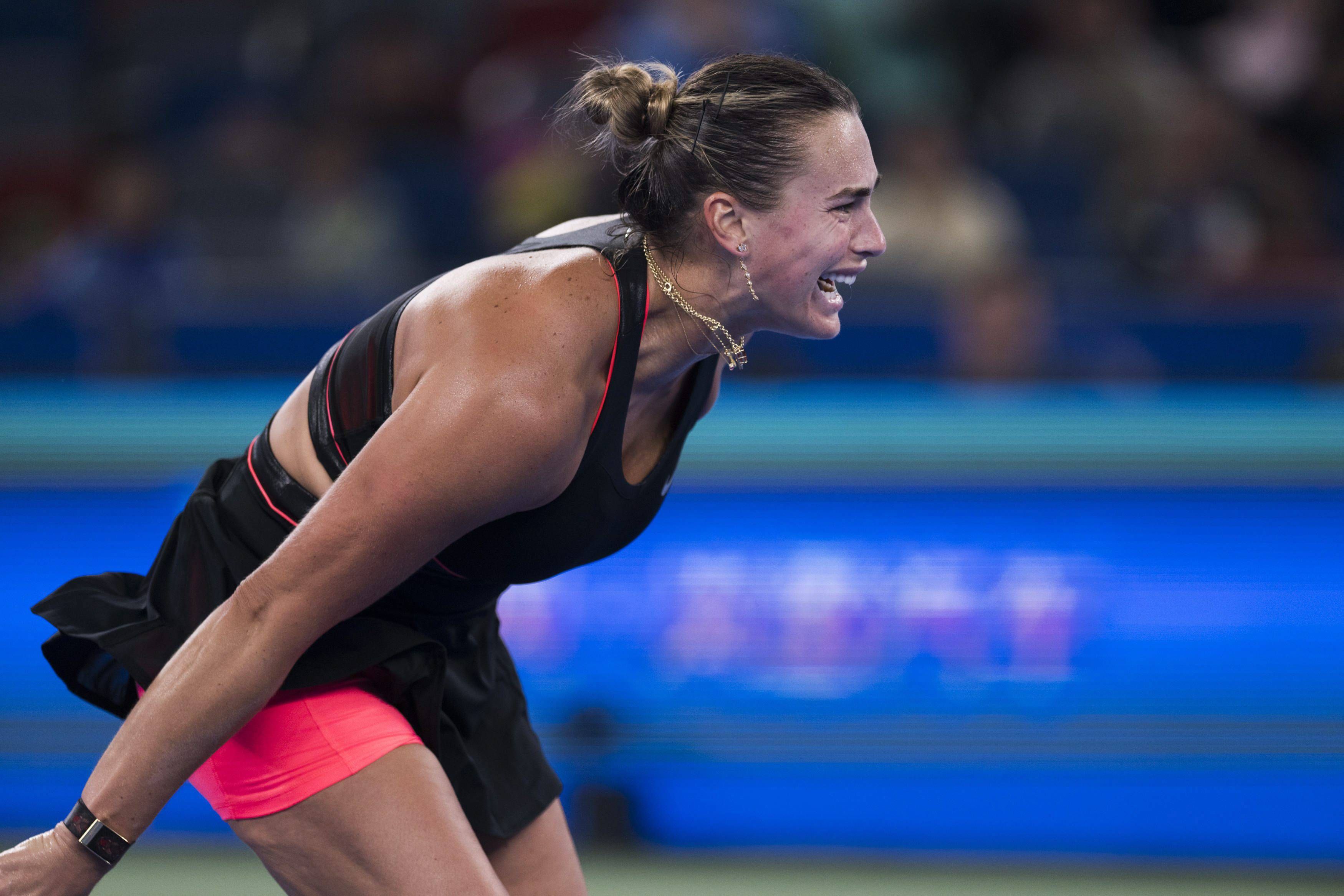 Sabalenka se estrena en las WTA Finals con una contundente victoria