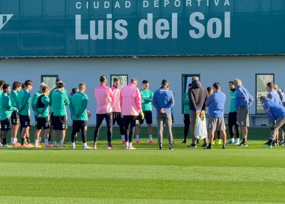 Baja importante para Manuel Pellegrini en el entreno previo a Murcia