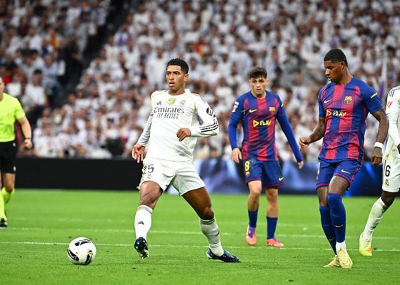 El superordenador define el campeón de LaLiga tras el Clásico y los tres descendidos: Atlético Madrid, Barcelona, Real Madrid, Levante, Girona, Oviedo...