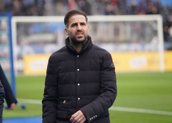 Cesc Fábregas ajusta el Sinigaglia a su medida para el encuentro ante el Milán