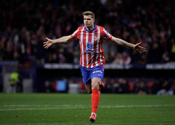 Directa de Sorloth a Pablo Barrios