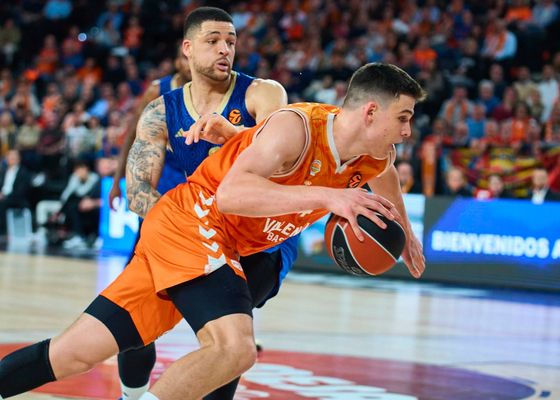 Anadolu Efes - Valencia Basket: horario, canal y dónde ver en TV y online el partido de Euroliga