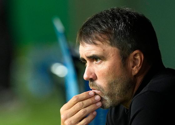 Eduardo Coudet analiza la derrota ante el Atlético: “El gol de Sorloth era evitable”