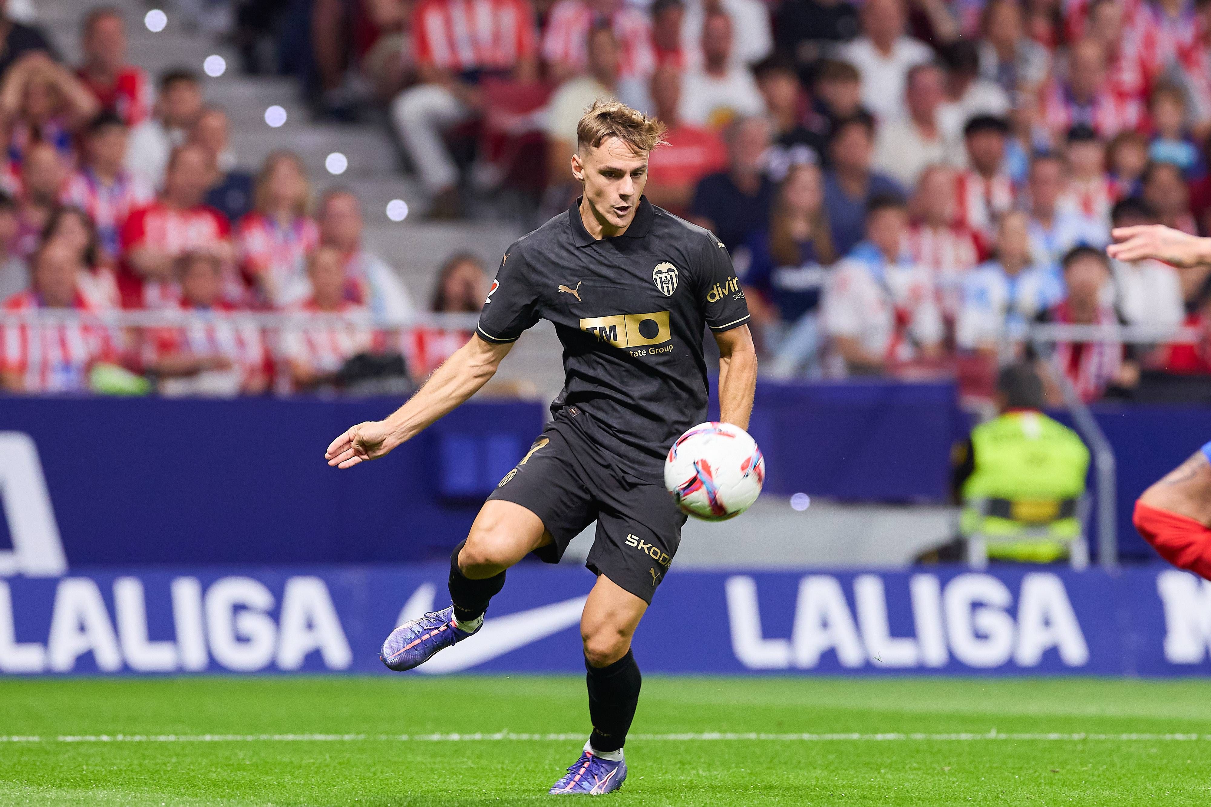Dani Gómez se prepara para una inminente salida del Valencia