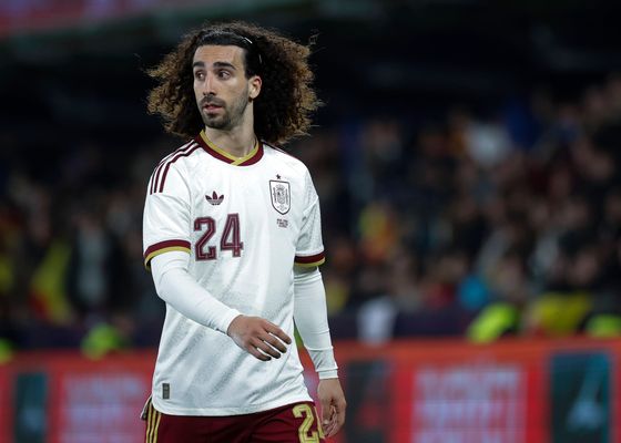 El escenario que se abre con Cucurella: guiño al Barça en plena carrera por el Mundial
