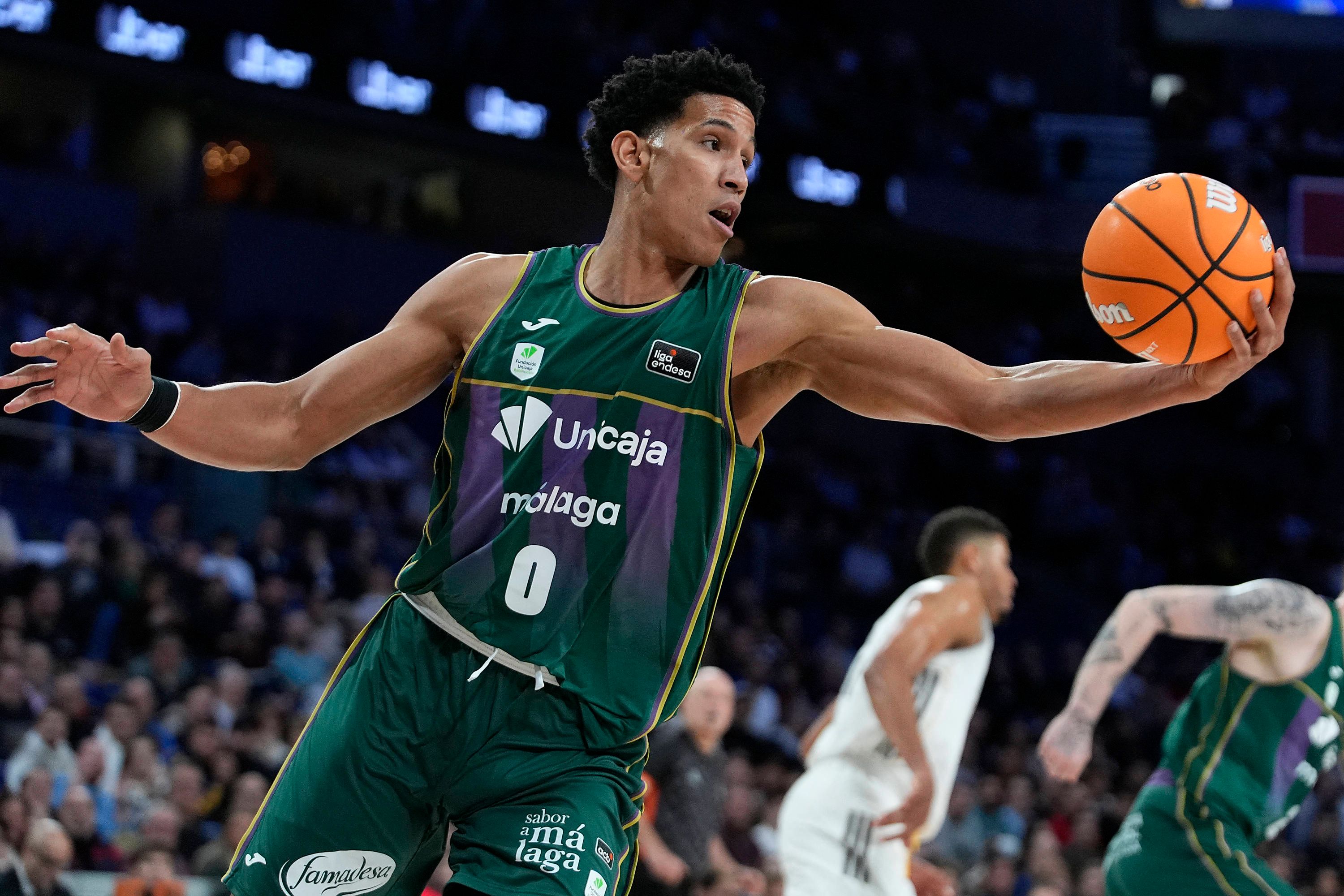 Tyson Pérez arriesga con su tendón de Aquiles y llega Sir'Jabari Rice