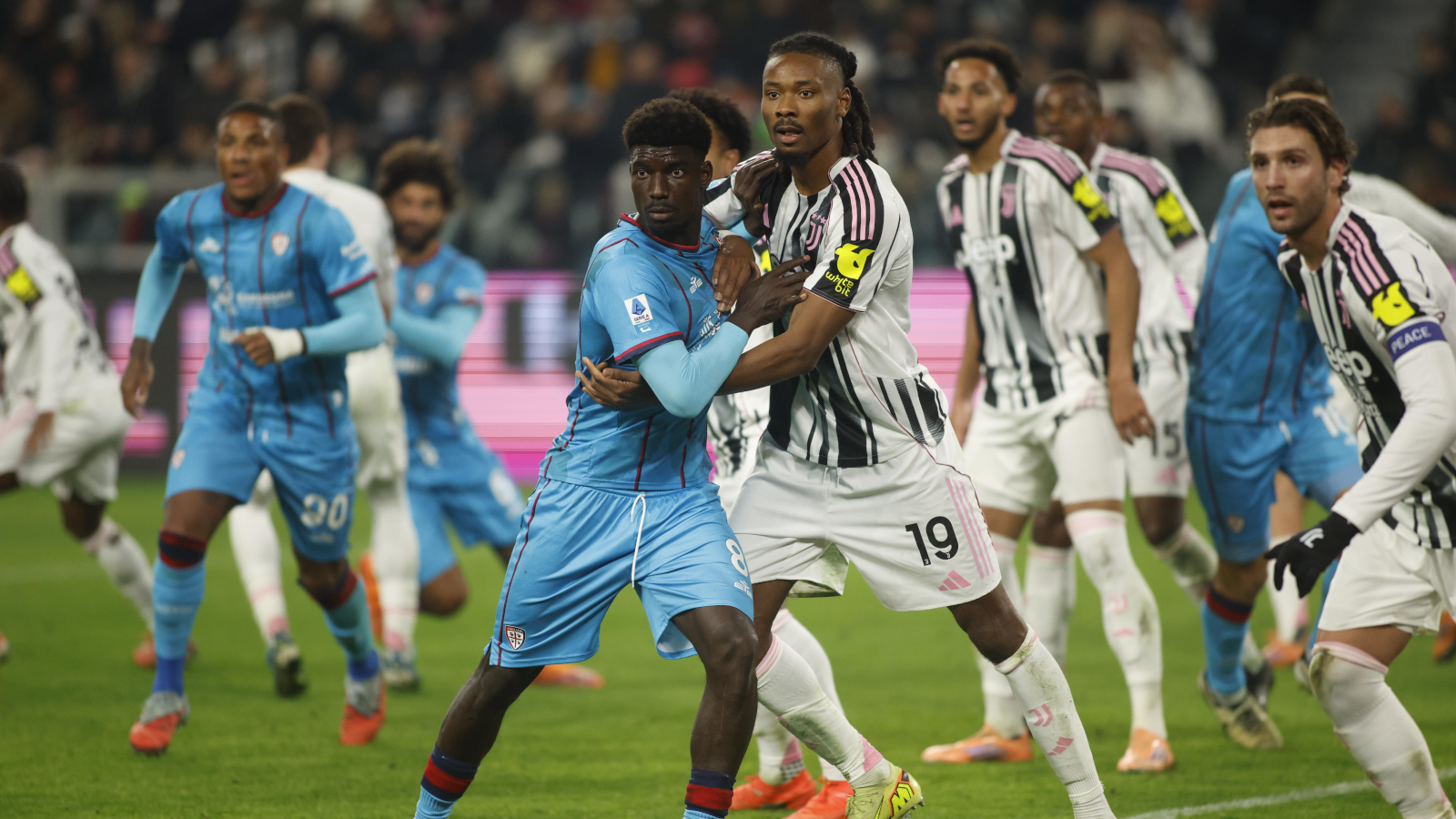 Así queda la clasificación de la Serie A tras la victoria de la Juventus y el Nápoles en la jornada 13