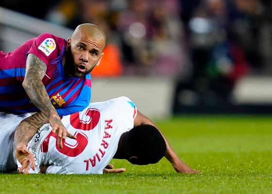 Antonio Fernández: "Pedí autorización para cenar con Dani Alves; el Real Madrid y la Juventus lo estaban siguiendo muy de cerca"