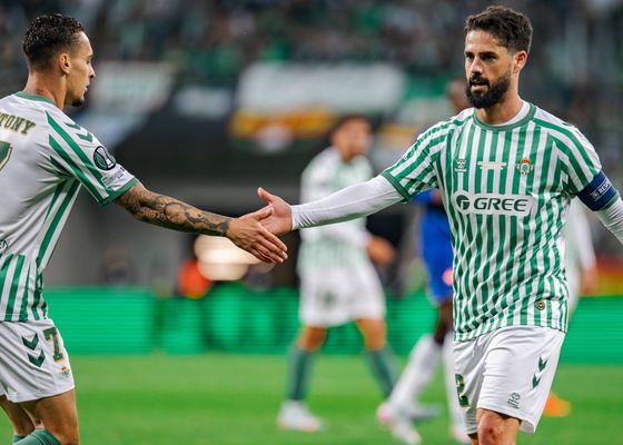 Pellegrini, la posible operación de Antony y el futuro de Isco en el Betis: "Marca la diferencia"