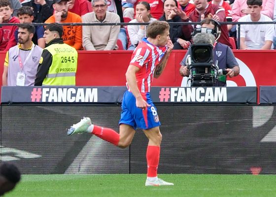 Sevilla 1-2 Atlético de Madrid: Nervión enciende la mecha y Barrios explota la bomba