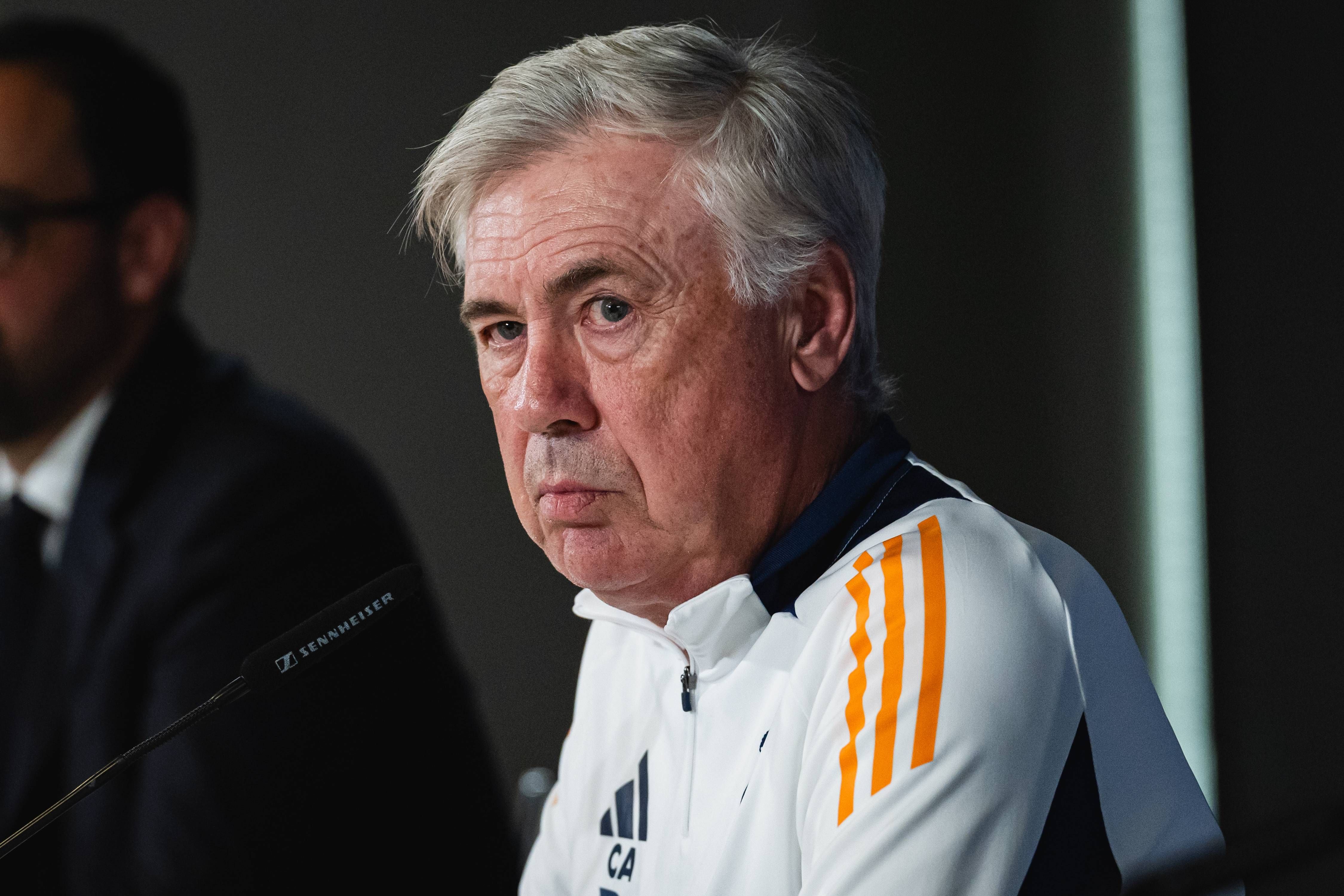 Ancelotti da la mala noticia con Valverde