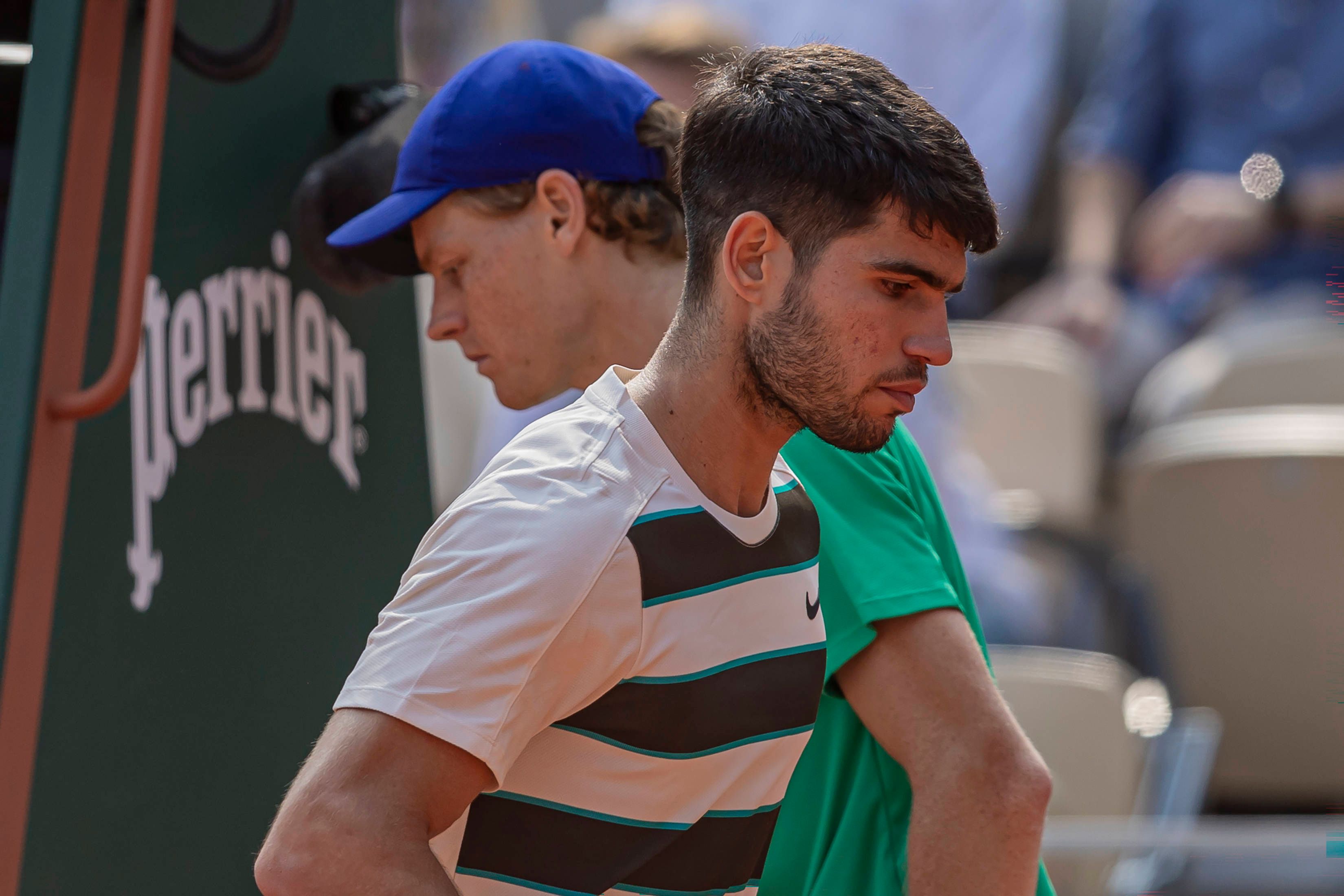 Jannik Sinner amenaza el número 1 de Carlos Alcaraz tras su caída en Miami