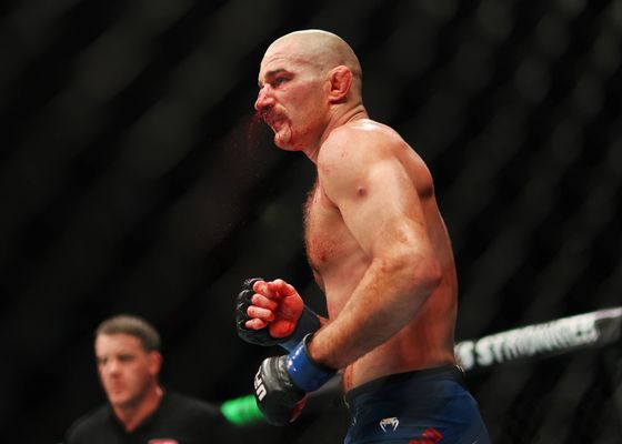UFC Houston o UFC Fight Night | Cartelera completa y donde ver por TV en España la velada con Strickland vs. Hernández como combate estelar