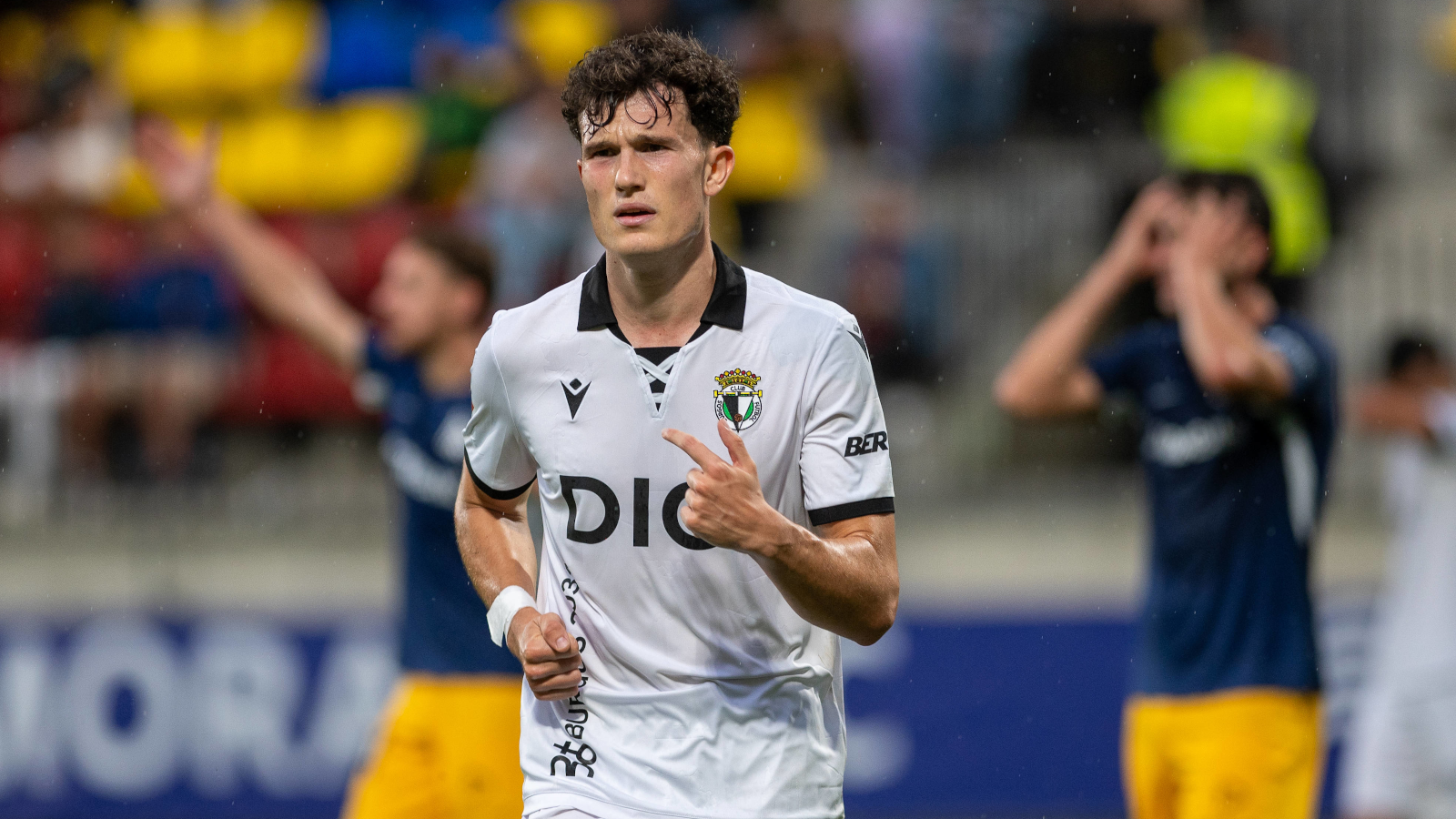 Serio aviso al Racing de Santander desde el Burgos